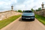 Porsche Cayenne S 2018 года (UK)